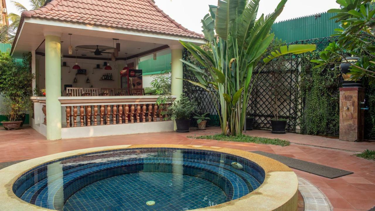 Marvel Holiday Boutique Villa Сиемрип Экстерьер фото
